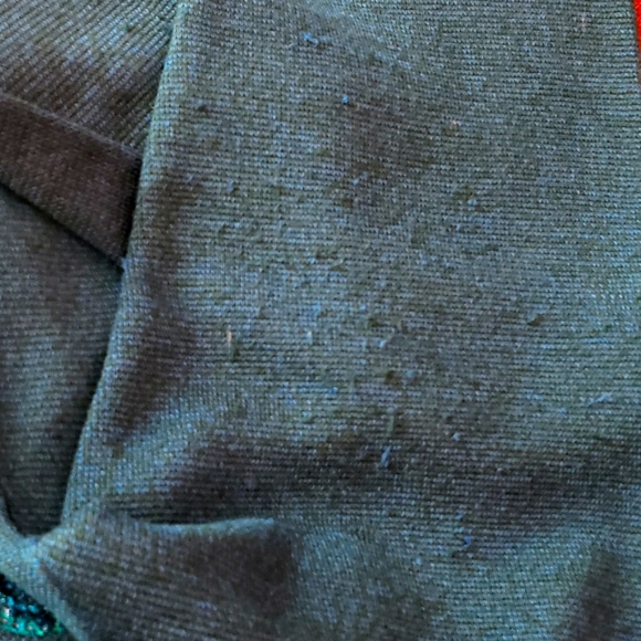 A beautiful blue button-down cardigan with blue sequence on the front - Picture 5 of 6